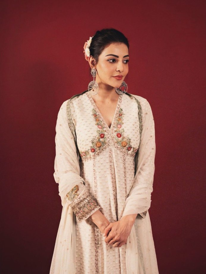 Kajal Aggarwal Radiates Timeless Grace in a White Anarkali 1