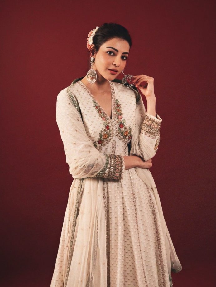 Kajal Aggarwal Radiates Timeless Grace in a White Anarkali 1