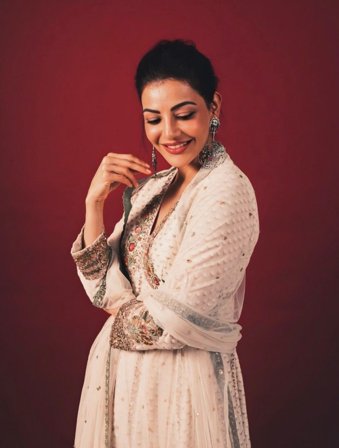 Kajal Aggarwal Radiates Timeless Grace in a White Anarkali 1