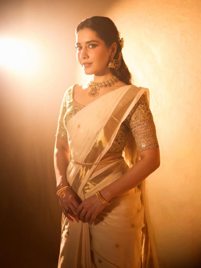 Kasavu Saree Onam Looks 2026: Raashii Khanna, Rajisha Vijayan and Anarkali Nazar 1