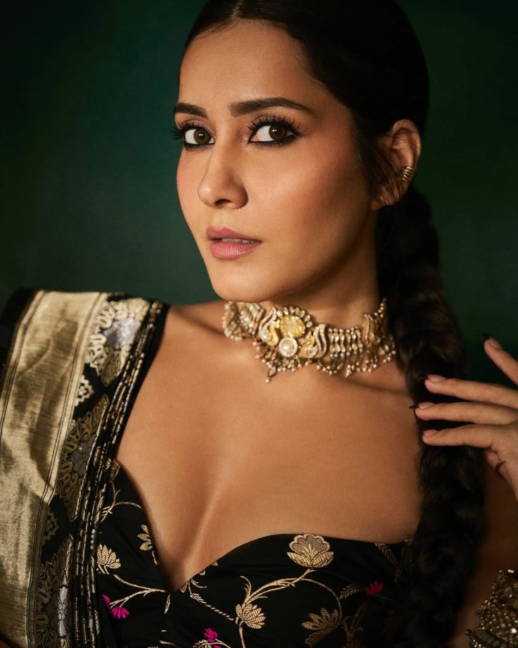 Keerthy Suresh, Malavika Mohanan, Raashii Khanna Slay Black Silk Saree Looks 1