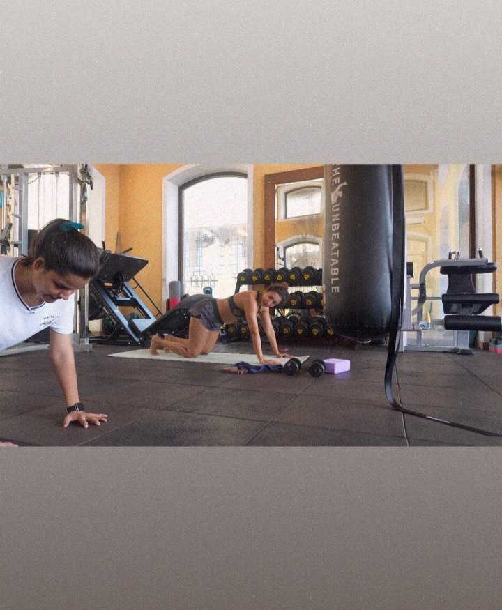Malaika Arora Yoga Pictures: Check Out Midweek Motivation 1