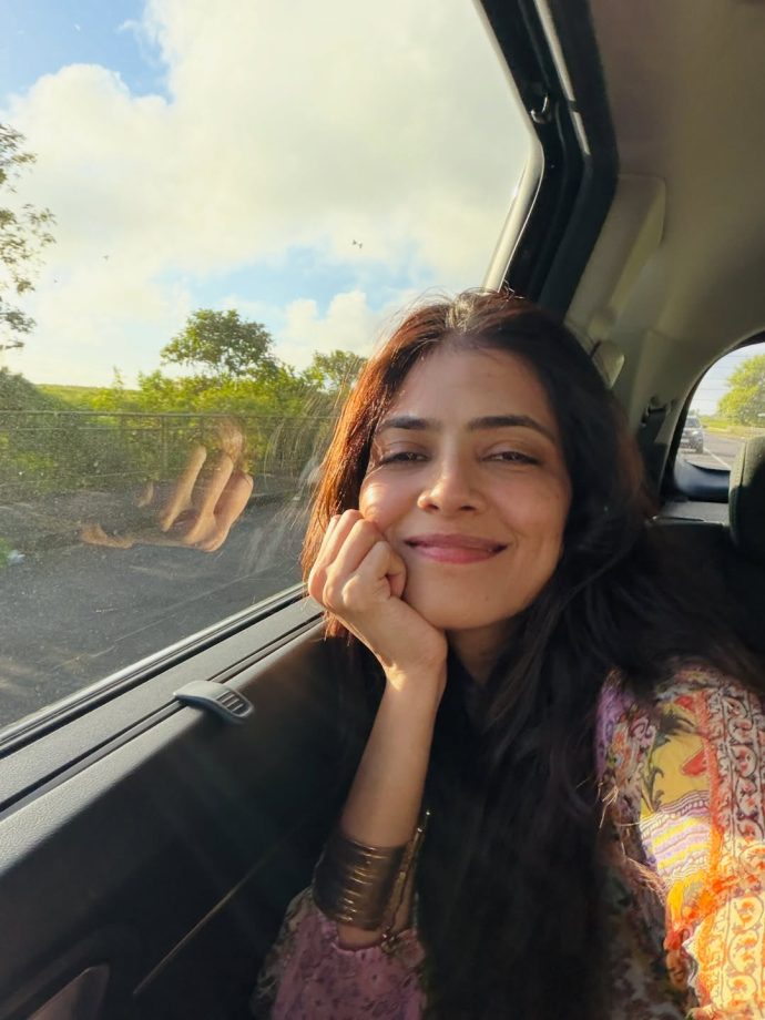Malavika Mohanan Travel Diaries: Yummy Food, Stunning Views and Chic Mauritius Style 1