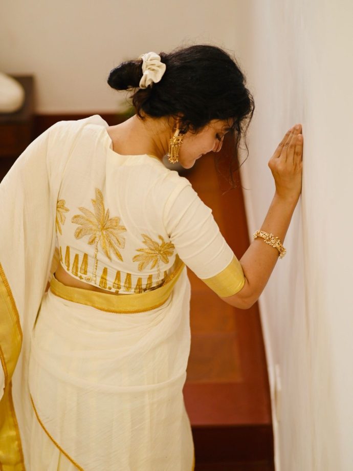 Malayalam Actress Anarkali Nazar Channels Her Desi Charm In Kasavu Half Saree—See Pics 1