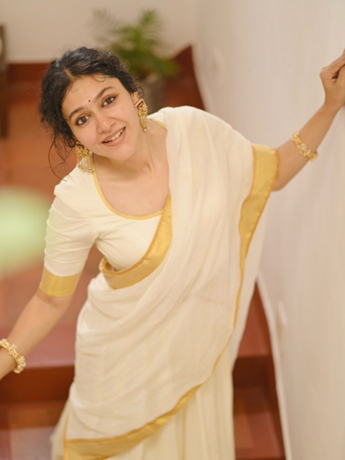 Malayalam Actress Anarkali Nazar Channels Her Desi Charm In Kasavu Half Saree—See Pics 1
