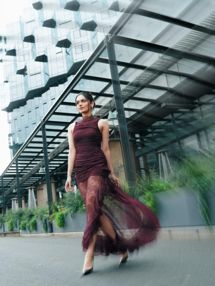 Manushi Chhillar Burgundy Frill Lace Gown, High Neck, Sleeveless Cut, Figure-Flattering Fit 1