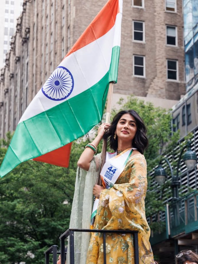 Pooja Hegde Paints The Town Yellow In Stunning Saree Glam 1