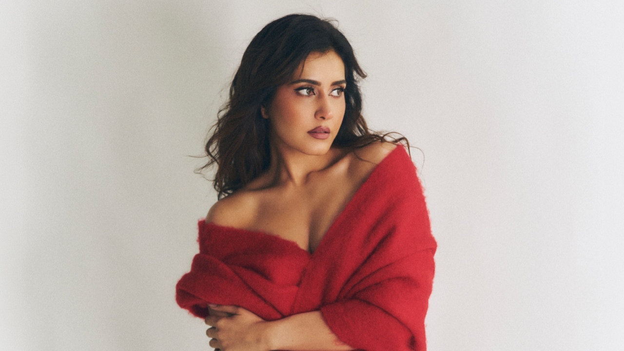 Raashii Khanna Red Shawl Checked Skirt Look Defines Effortless Winter Fashion 1