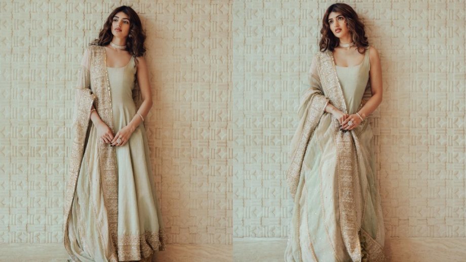 Raksha Bandhan Fashion Inspiration: Sreeleela’s Best Ethnic Suit Collection From Elegant White Dress to Red Anarkali 1