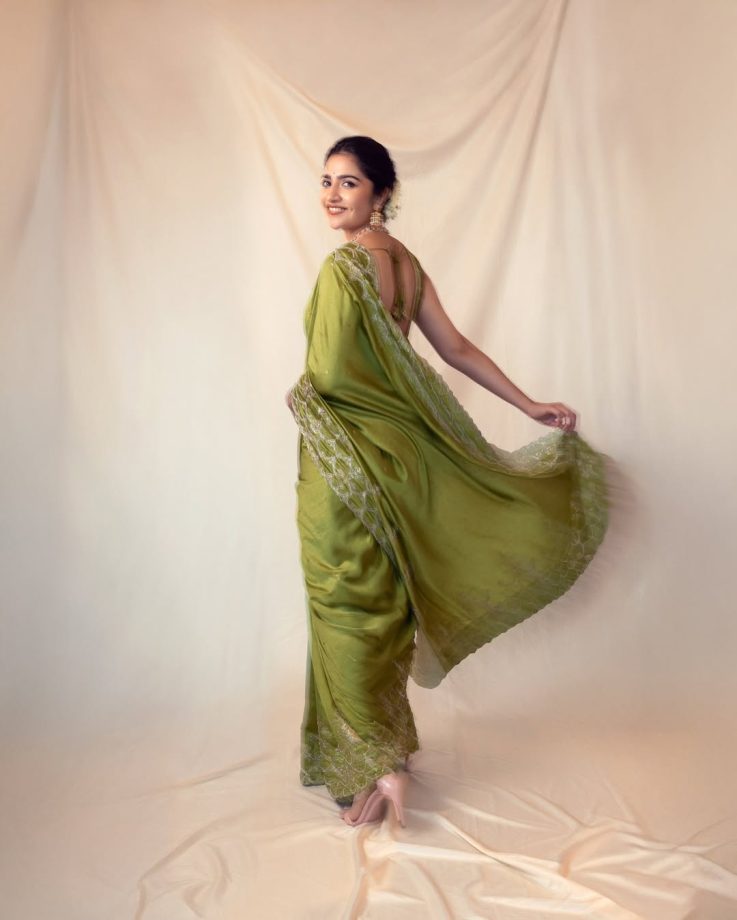Raksha Bandhan Fashion Inspiration: Toxic Actress Rukmini Vasanth Showcases Her Best Saree Collection, From Red to Designer Floral Sarees 1