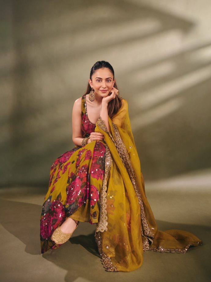 Rakul Preet’s Mustard Suit Is a Stunning Festive Fashion Pick 1