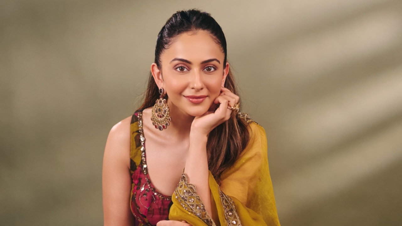 Rakul Preet’s Mustard Suit Is a Stunning Festive Fashion Pick 1