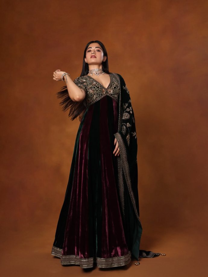Rashmika Mandanna Exudes Old-World Royalty in Wine and Bottle Green Avya Anarkali 1