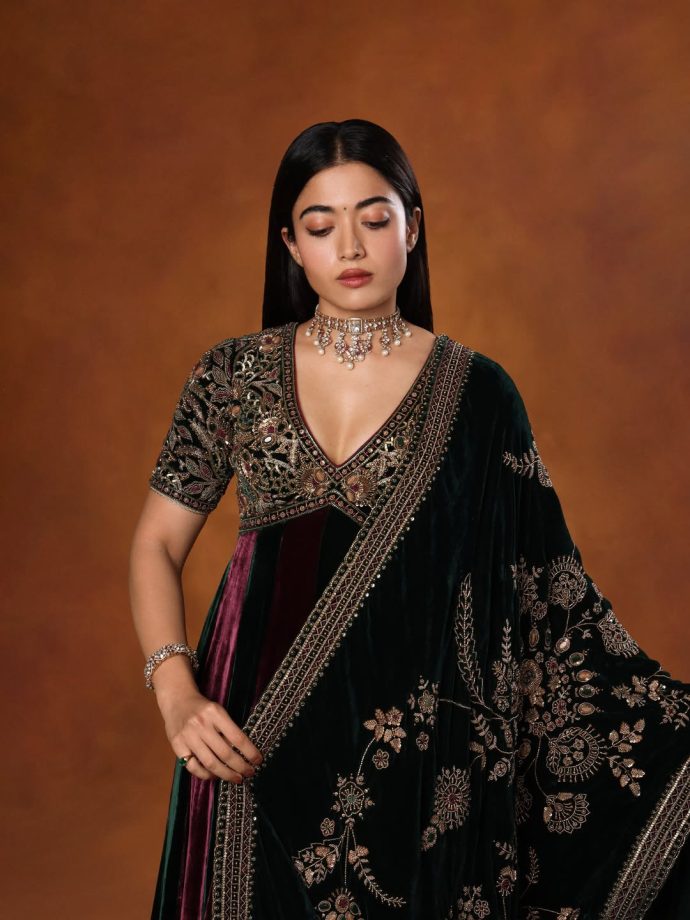 Rashmika Mandanna Exudes Old-World Royalty in Wine and Bottle Green Avya Anarkali 1