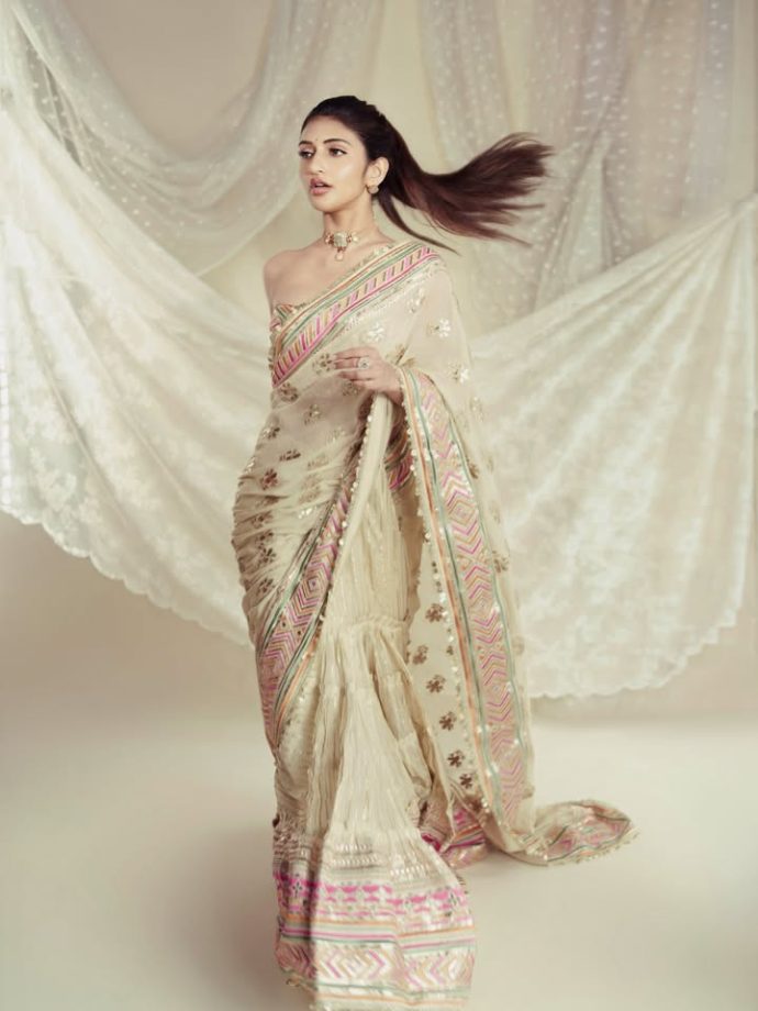 Sreeleela Modern Twist Floral Saree Bustier Blouse Tiered Skirt 1