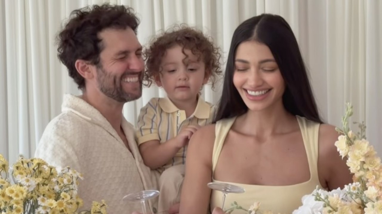 Alanna Panday Drops Second Baby's Gender Reveal, Ananya And Ahaan Panday React To The Big News 1