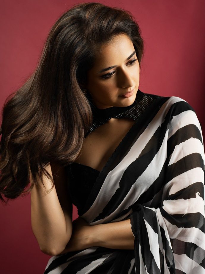 Ashika Ranganath’s Black-and-White Saree Look at Sardar 2 Pre-Release Event, Hyderabad 1