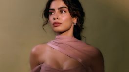 Khushi Kapoor Brings Soft-Girl Glam To Life In Gorgeous Lilac Look