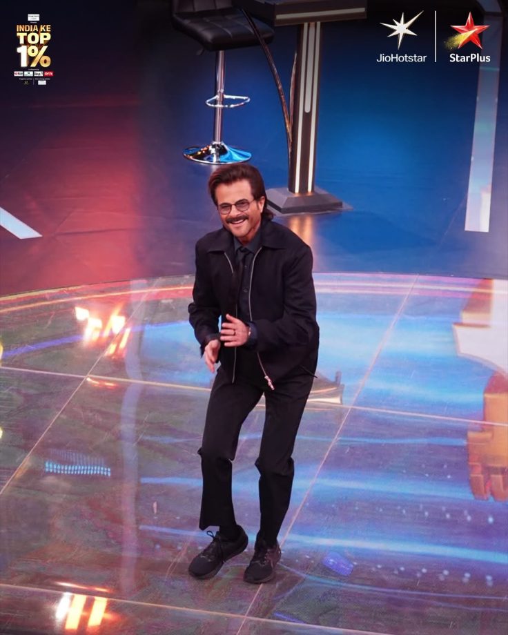 Day 1 With Anil Kapoor! Megastar Takes Charge of the Grand Stage as First Glimpses From the India Ke Top 1% Set Surface 1