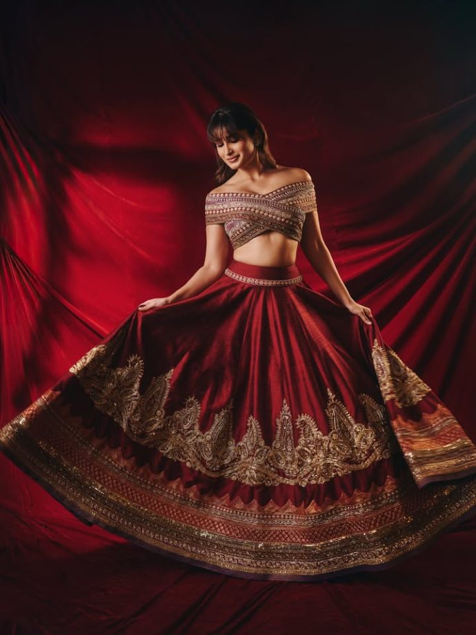 Gen Z Fashion Look: Khushi Kapoor, Shanaya Kapoor And More Serve Stunning Ganpati Fashion 1