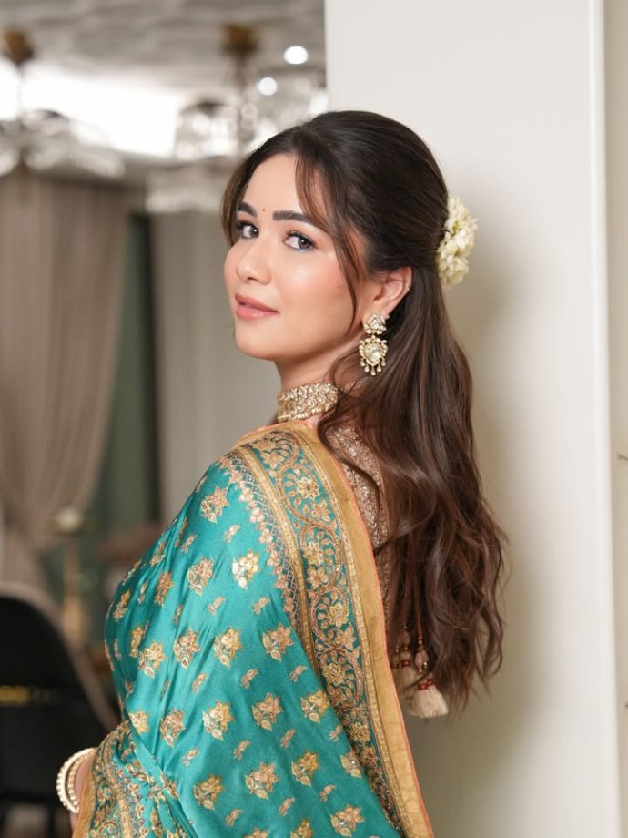 Gen Z Fashion Look: Khushi Kapoor, Shanaya Kapoor And More Serve Stunning Ganpati Fashion 1