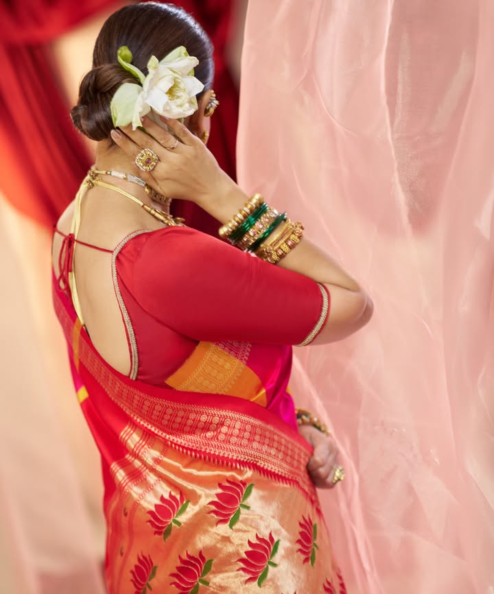 Genelia Deshmukh Paithani Saree: Navrang Festive Elegance 1