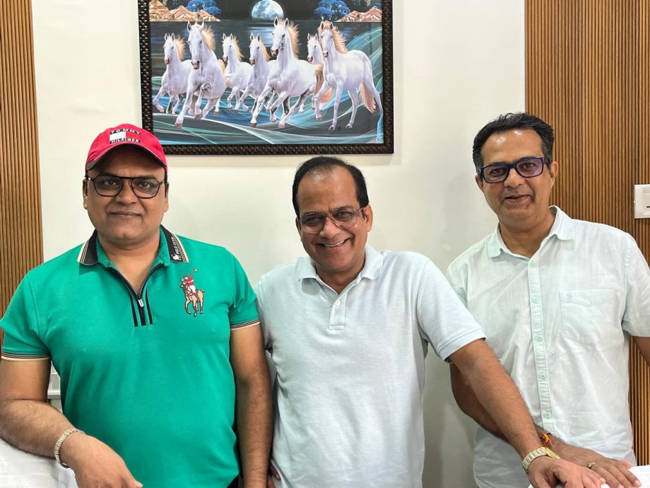 Golden Peacock Telefilms' Himanshu Thakur, Dharmendra Sharma & Manddar Karanjalkar Talk About The Vertical Revolution 1