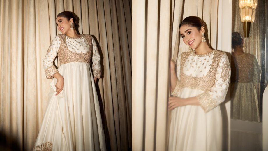 Hina Khan, Shraddha Arya, Shivangi Joshi And Erica Fernandes Serve Stunning Ethnic Looks 1