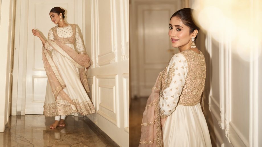Hina Khan, Shraddha Arya, Shivangi Joshi And Erica Fernandes Serve Stunning Ethnic Looks 1