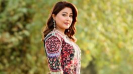 Hina Khan’s Luxury Velvet Kurta Set By Huda Waqas