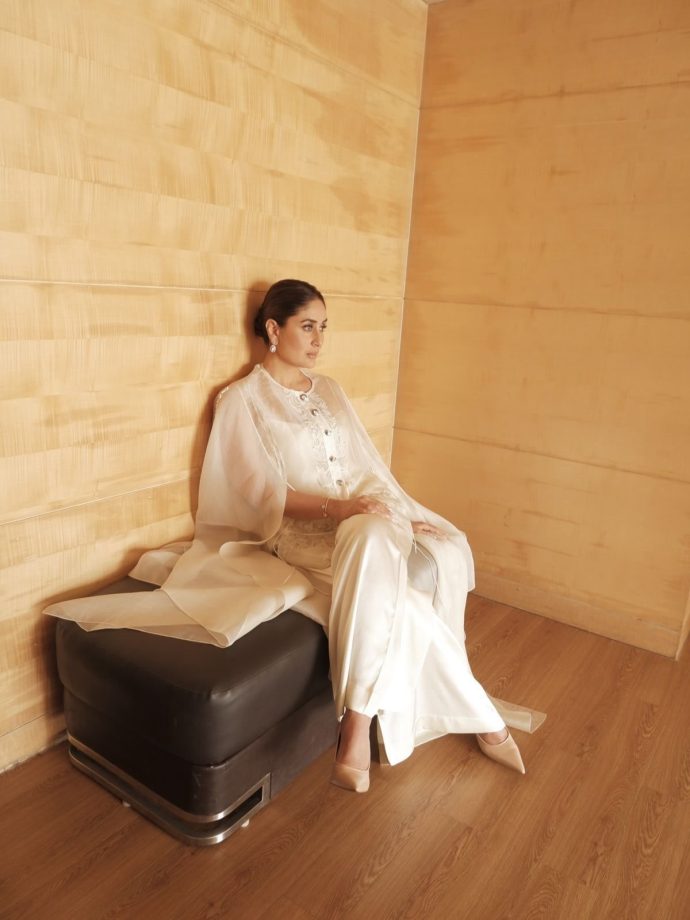 Kareena Kapoor Khan White Look: Elegant Minimal Style For Daayra Launch 1