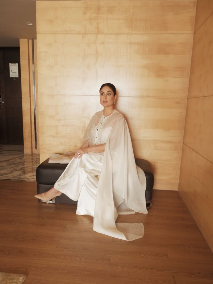 Kareena Kapoor Khan White Look: Elegant Minimal Style For Daayra Launch 1