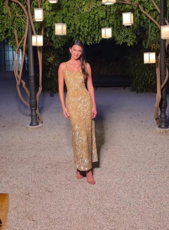 Kendall Jenner Venice Film Festival Looks: Silver And Golden Gowns Serve Glamour 1