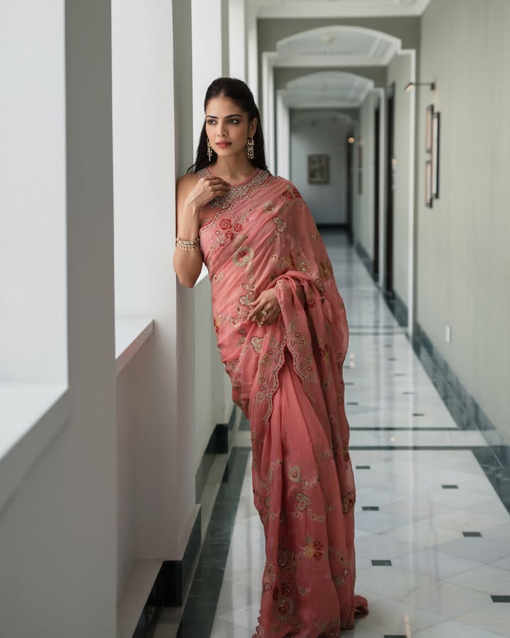 Malavika Mohanan’s Dreamy Peach Floral Saree & Halter-Neck Blouse 1