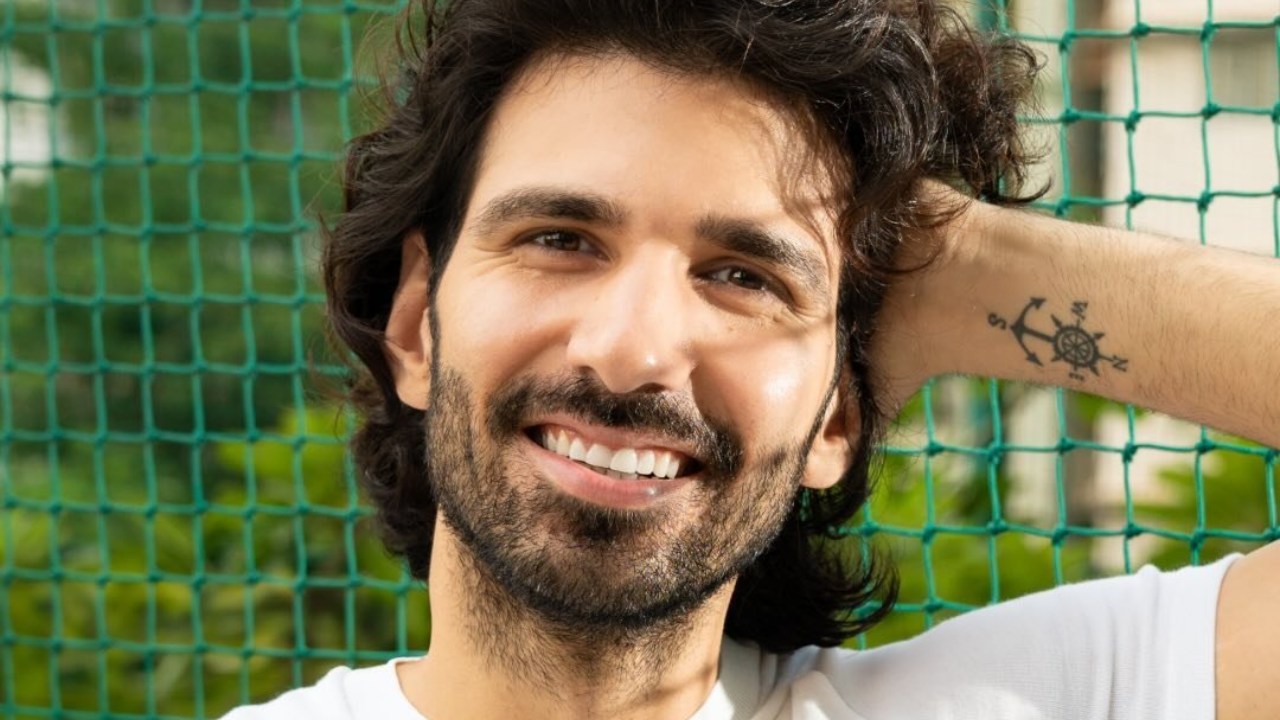 Mohit Chhikara Meets With A Terrifying Accident, Suffers Major Damage 1