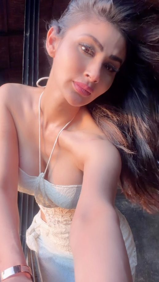 Mouni Roy Turns 41 in Style, Thanks Fans for the Birthday Love With a Heartfelt Note 1