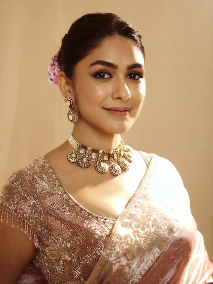 Mrunal Thakur Channels Royal Festive Glam in Mauve Tissue Saree: Ornate Choker & Drop Earrings 1