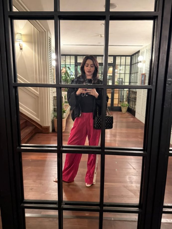 Neha Sharma September Instagram Post: Stylish Moments With “Hello September” Note 1