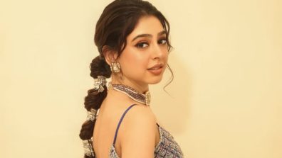 Niti Taylor Navy Blue Embellished Saree Brings Regal Glamour To Traditional Style