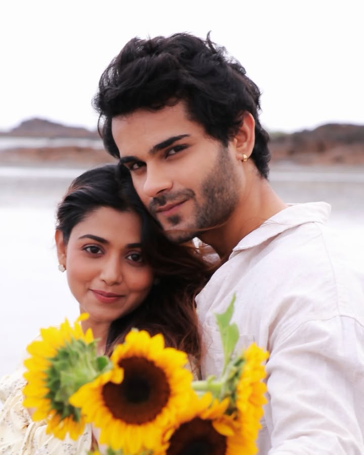 Parineetii Fame Tanvi Gets Engaged To Boyfriend Jeevansh Chadha, Shares Dreamy Proposal Moments 1