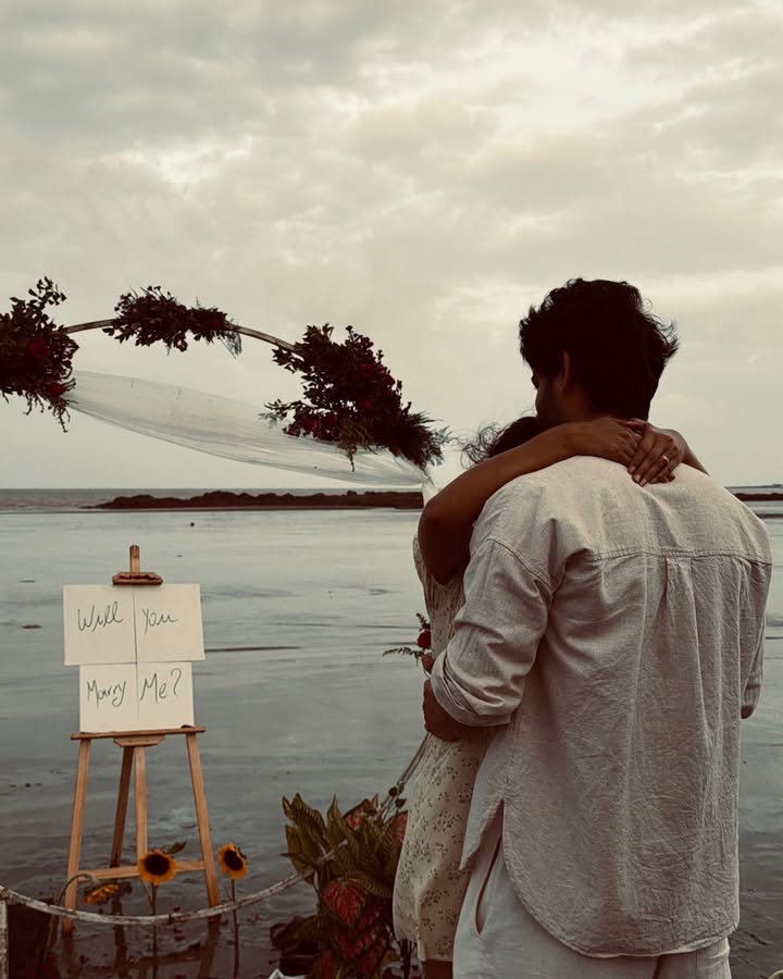 Parineetii Fame Tanvi Gets Engaged To Boyfriend Jeevansh Chadha, Shares Dreamy Proposal Moments 1