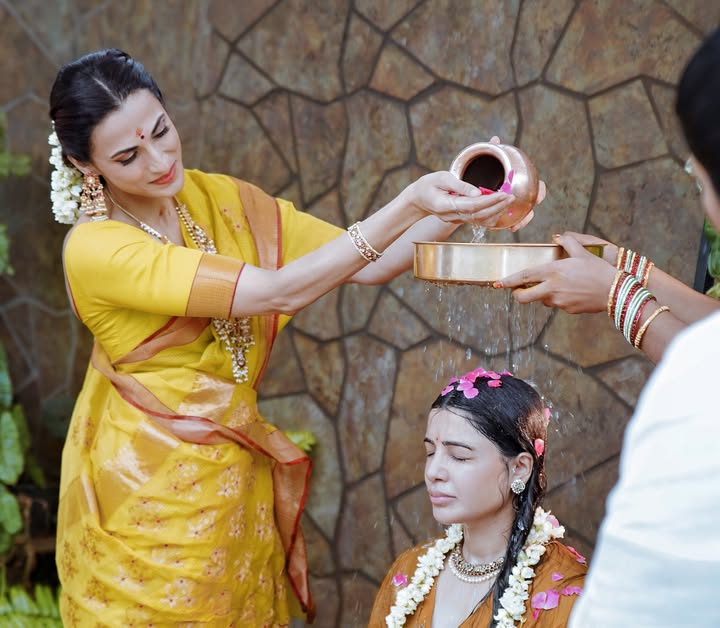 Peek Into Samantha Ruth Prabhu's Baby Shower: Showering Rose Petals, Traditional Rituals To Sacred Chants 1