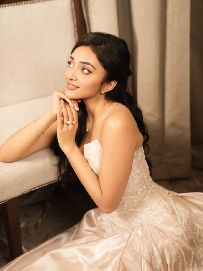 Preity Mukhundhan Looks Like A Dream In A Shimmering White Off-Shoulder Dress 1