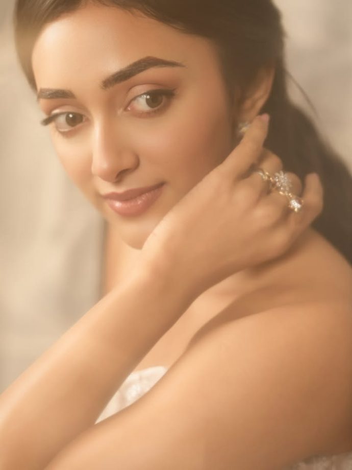 Preity Mukhundhan Looks Like A Dream In A Shimmering White Off-Shoulder Dress 1