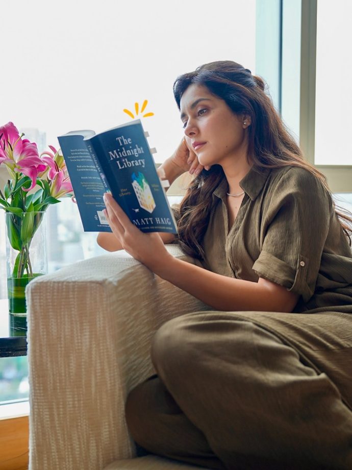 Raashii Khanna Gets Real About Therapy, Life Choices And Living 1