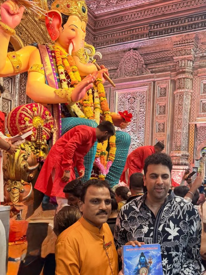 Ranbir Kapoor And Alia Bhatt Family Ganpati Celebration Look Is All About Festive Elegance 1