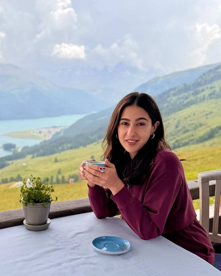 Sara Ali Khan Shares Swiss Alps Diaries With Mom Amrita Singh, From Cool Travel Fits To Breathtaking Views 1