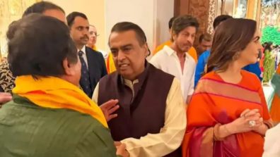 Shah Rukh Khan’s Inside Picture With Nita-Mukesh Ambani Goes Viral; Ganesh Chaturthi Celebration