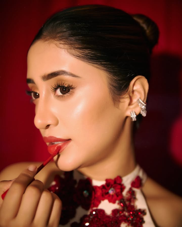 Shivangi Joshi Makes A Glam Statement In A White Halter-Neck Mini Dress 1