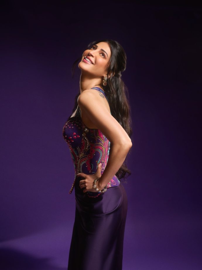 Shruti Haasan Stuns In Purple Label Moni K Corset; Skirt Set 1